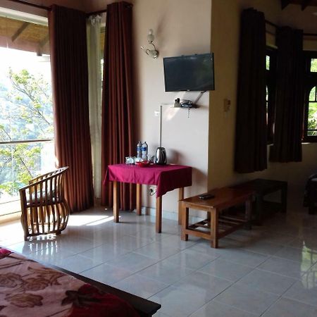 Kandy View Garden Hotel Екстериор снимка