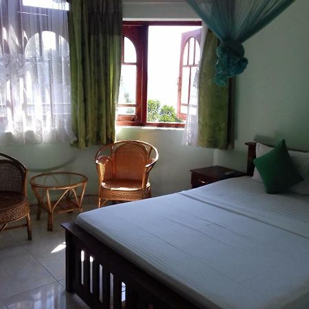 Kandy View Garden Hotel Екстериор снимка