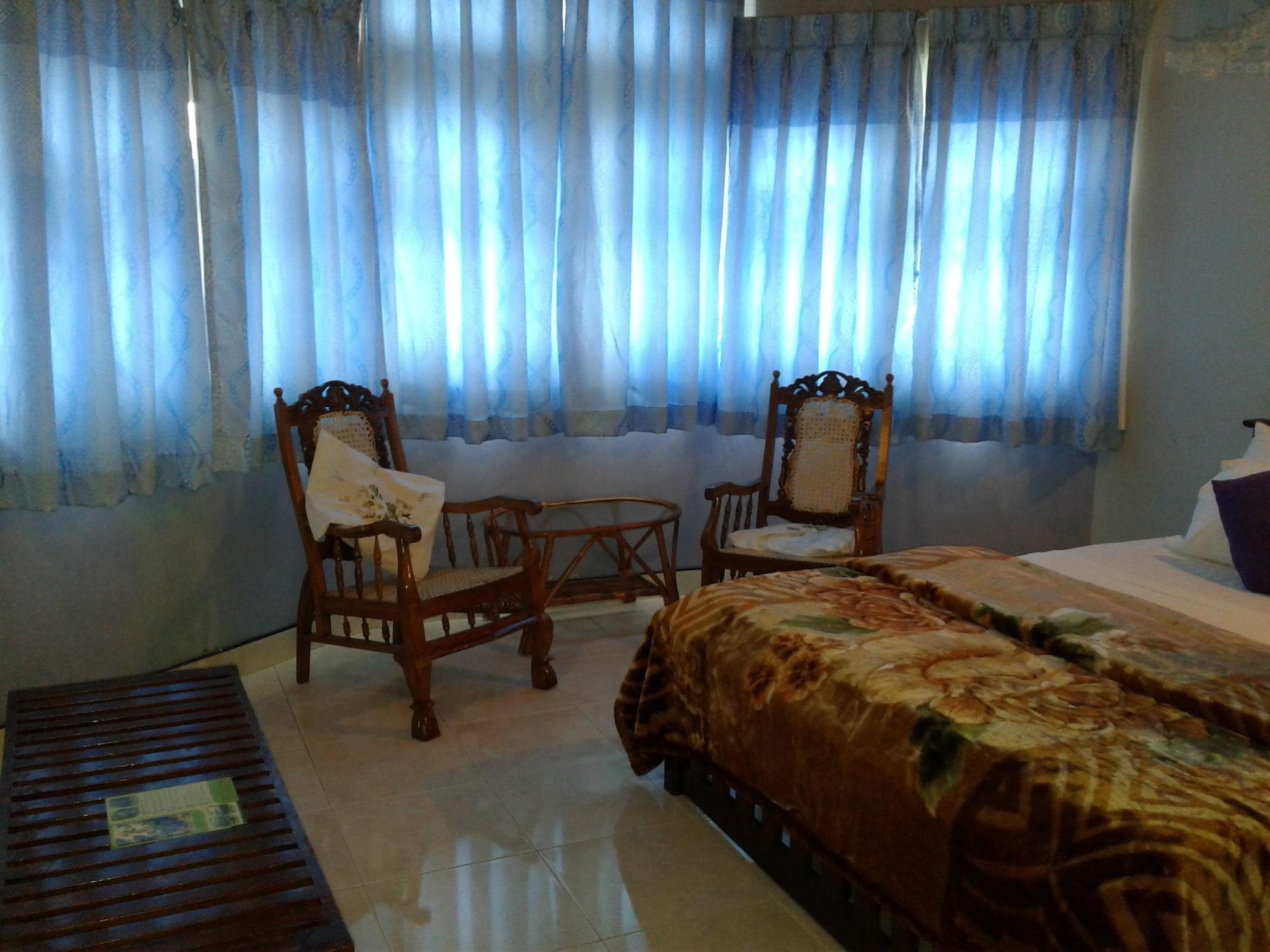 Kandy View Garden Hotel Екстериор снимка