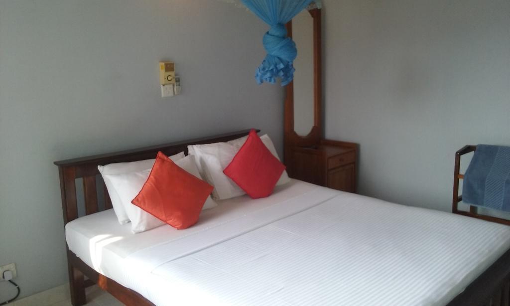 Kandy View Garden Hotel Екстериор снимка