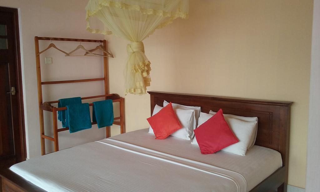 Kandy View Garden Hotel Екстериор снимка