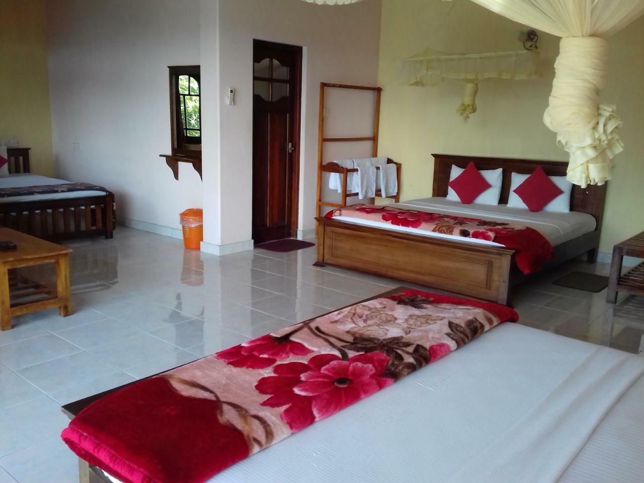 Kandy View Garden Hotel Екстериор снимка