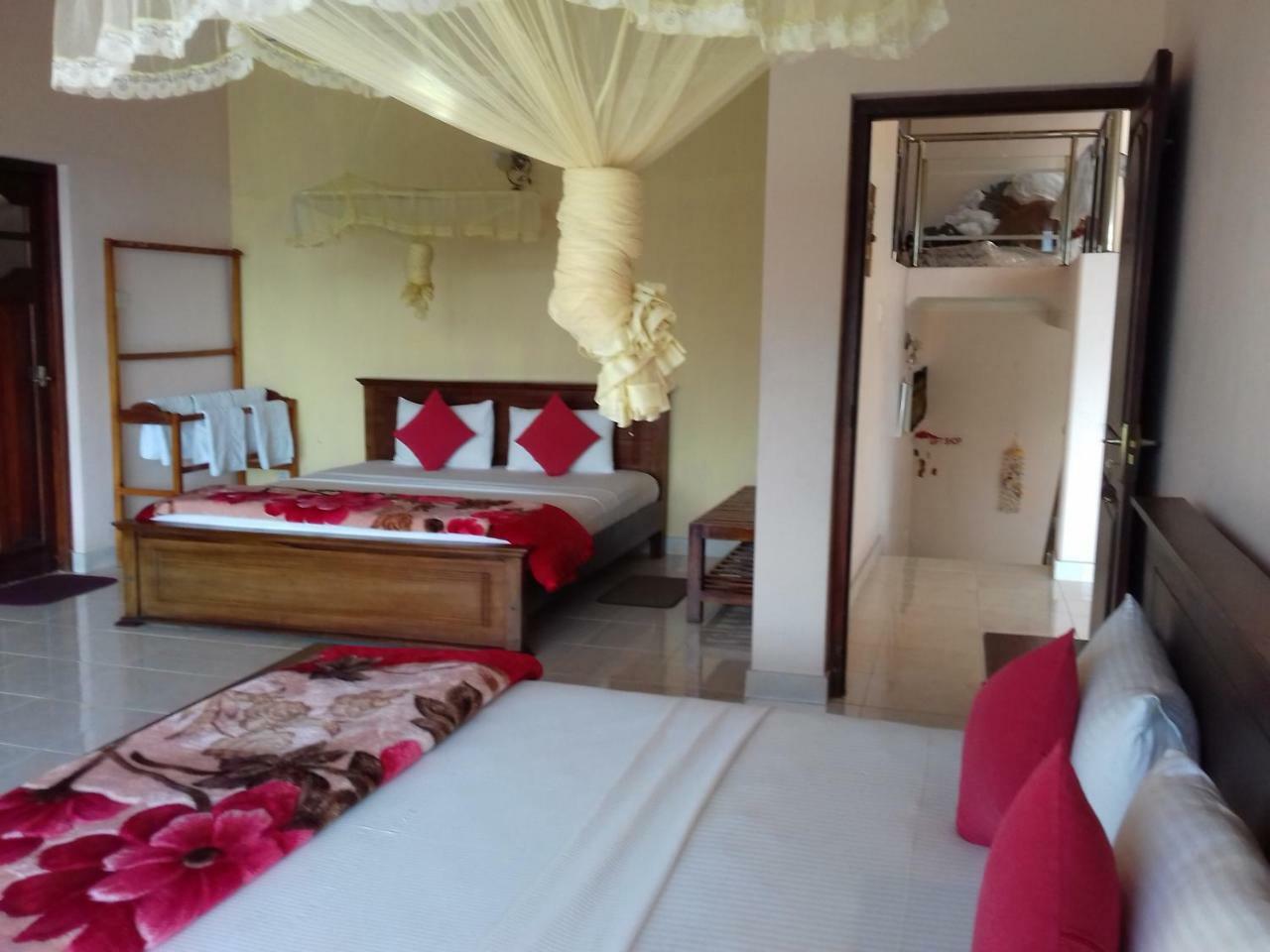 Kandy View Garden Hotel Екстериор снимка