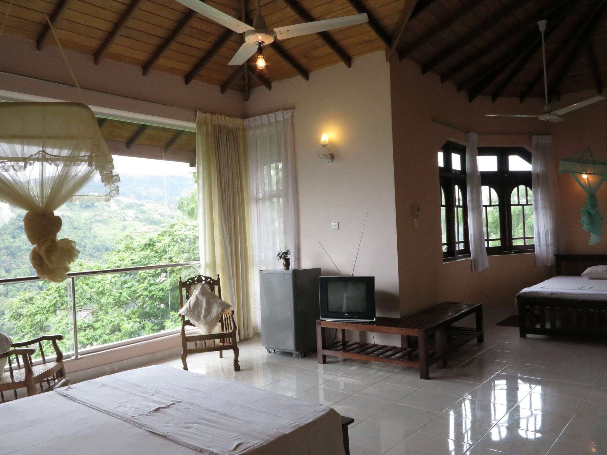 Kandy View Garden Hotel Екстериор снимка